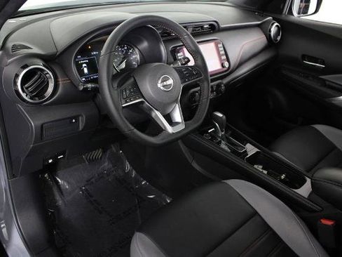 Certified 2023 Nissan Kicks SR w/ SR Premium Package image 18