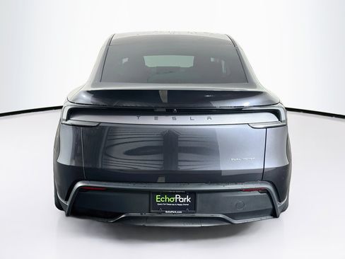 Used 2026 Tesla Model Y AWD image 7