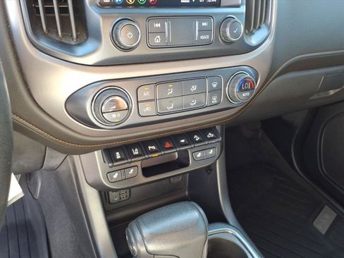 Used 2021 GMC Canyon AT4 AWD/4WD image 33