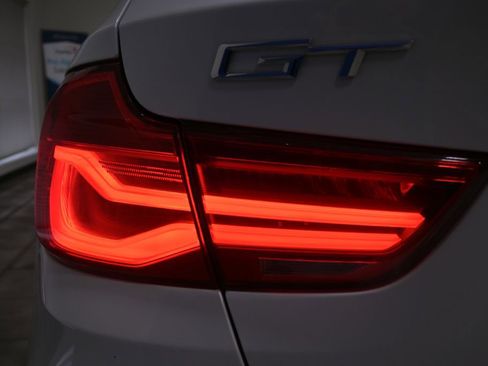 Used 2017 BMW 330i Gran Turismo xDrive image 31