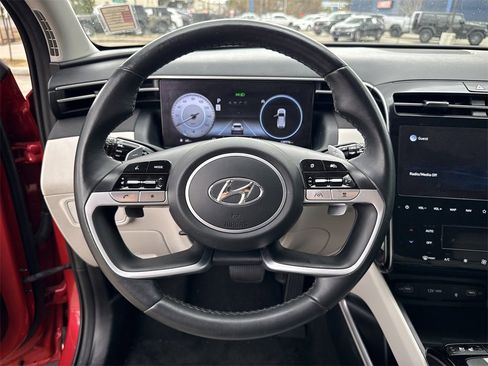 Used 2022 Hyundai Tucson Limited image 14