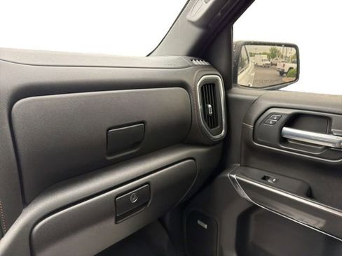 Used 2021 GMC Sierra 1500 AT4 w/ AT4 Premium Package AWD/4WD image 26