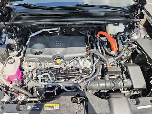 Used 2023 Toyota Crown AWD/4WD image 22