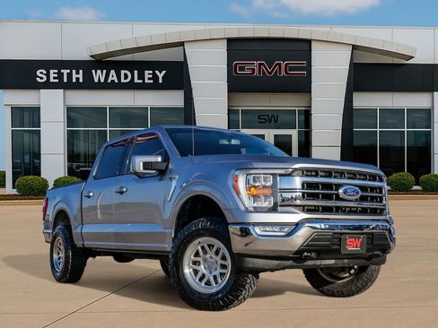 Used 2021 Ford F150 Lariat image 1