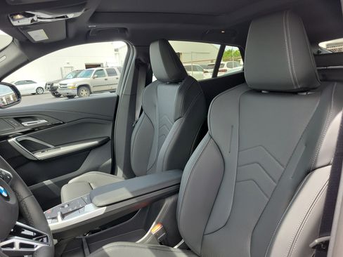 New 2026 BMW X2 xDrive28i w/ Technology Package AWD/4WD image 16