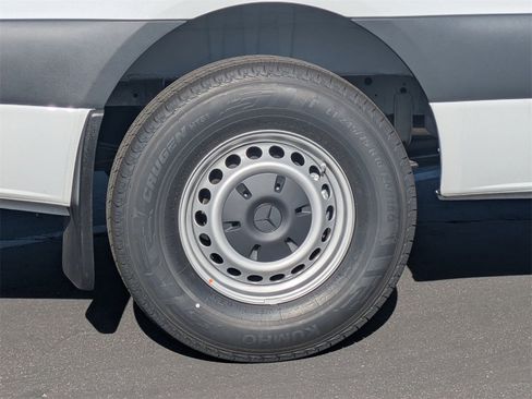 New 2025 Mercedes-Benz Sprinter 2500 image 13