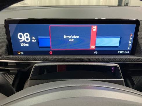 Used 2024 Ford Mustang Mach-E Select image 28