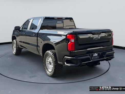Used 2026 Chevrolet Silverado 1500 LT Trail Boss w/ LT Trail Boss Premium Package AWD/4WD image 7
