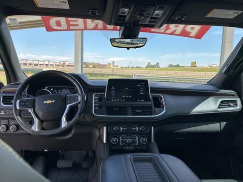 Used 2021 Chevrolet Tahoe Premier w/ Premium Package RWD image 39