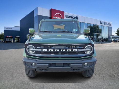Used 2023 Ford Bronco Outer Banks AWD/4WD image 2