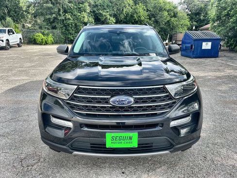 Used 2021 Ford Explorer XLT w/ Equipment Group 202A RWD image 30