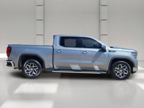 Used 2023 GMC Sierra 1500 SLT w/ SLT Premium Plus Package RWD image 4