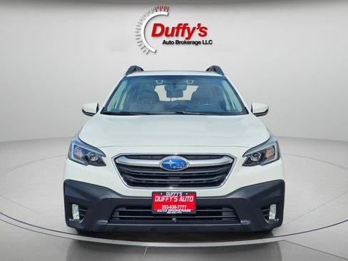Used 2021 Subaru Outback Premium image 12