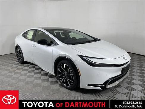 New 2026 Toyota Prius Plug-In Hybrid image 1