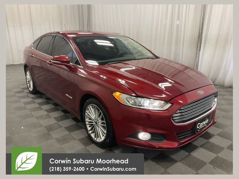 Used 2014 Ford Fusion SE w/ Equipment Group 502A FWD image 1