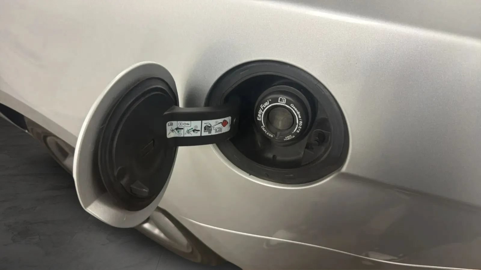 Used 2015 Ford Mustang Convertible w/ Equipment Group 051A RWD image 28