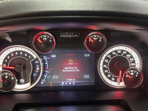 Used 2017 RAM 1500 Laramie w/ Convenience Group AWD/4WD image 21