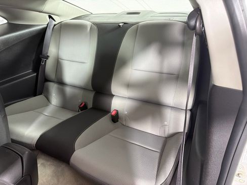 Used 2011 Chevrolet Camaro LT RWD image 14