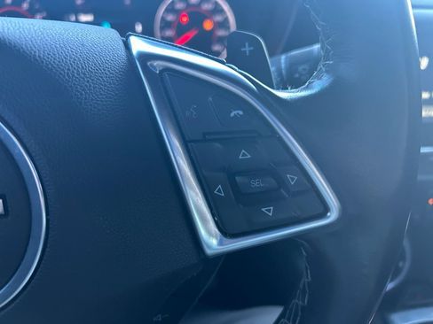 Used 2016 Chevrolet Camaro LT RWD image 17