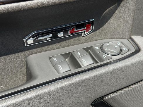 Used 2025 GMC Sierra 1500 AT4 w/ AT4 Premium Package AWD/4WD image 15