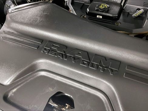 Used 2024 RAM 2500 Laramie AWD/4WD image 43