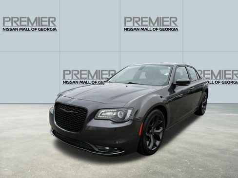Used 2021 Chrysler 300 S image 1