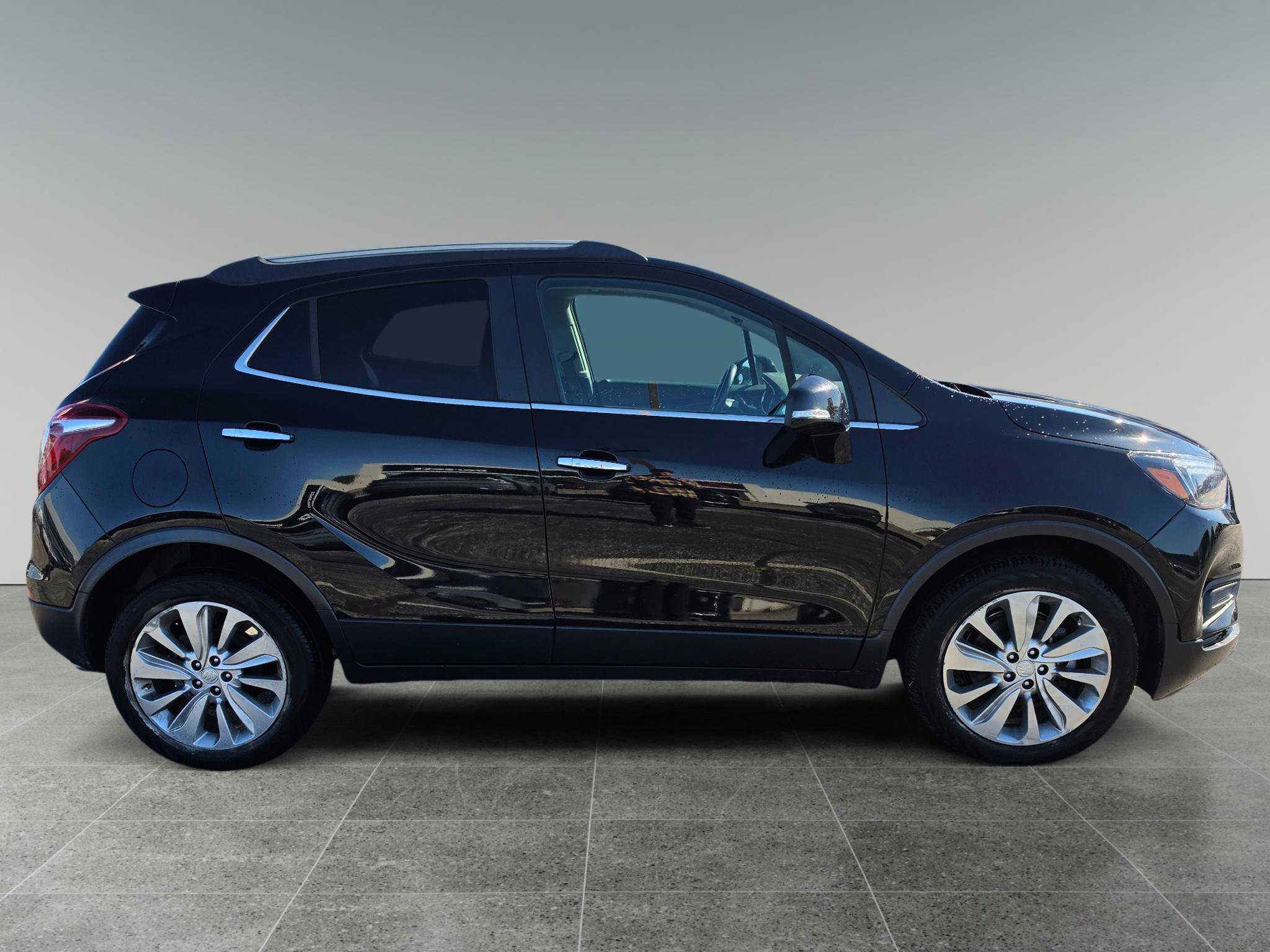 Used 2019 Buick Encore Preferred w/ Safety Package FWD image 7