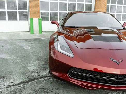 Used 2018 Chevrolet Corvette Stingray Coupe w/ 3LT Preferred Equipment Group image 37