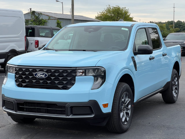 New 2026 Ford Maverick XLT w/ Equipment Group 301A AWD/4WD image 40