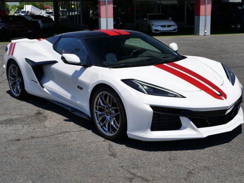 Used 2023 Chevrolet Corvette Z06 RWD image 51