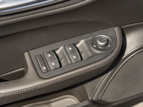 New 2025 Alfa Romeo Giulia w/ Veloce Package Rwd image 13