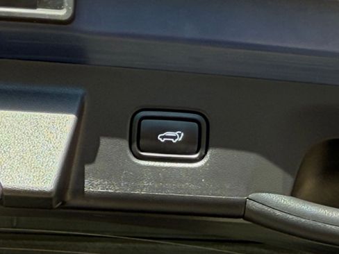 Used 2025 Hyundai Tucson SEL AWD/4WD image 23