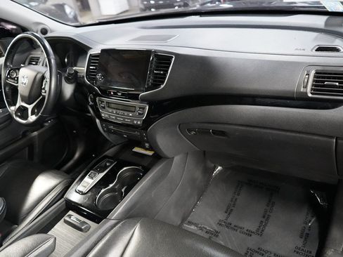 Used 2019 Honda Pilot Elite image 33