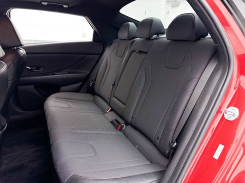 Used 2022 Hyundai Elantra N Line image 31