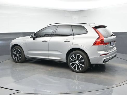 Used 2023 Volvo XC60 T8 Plus w/ Protection Package Premier AWD/4WD image 6