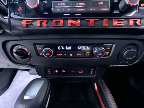 Used 2025 Nissan Frontier PRO-4X w/ Pro Convenience Package AWD/4WD image 29