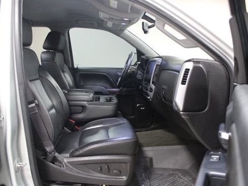 Used 2017 GMC Sierra 1500 SLT w/ SLT Premium Package image 11