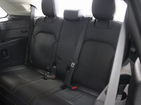 Used 2024 MAZDA CX-90 Plug-In Hybrid w/ Premium Pkg image 27