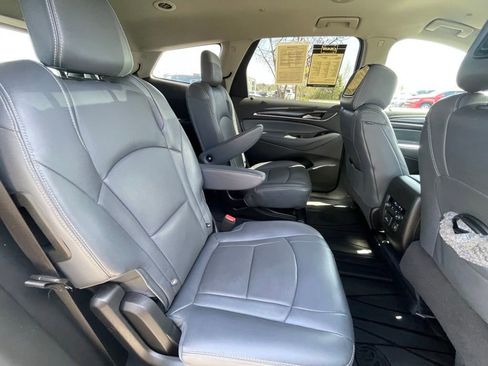 Used 2018 Buick Enclave Essence w/ LPO, Hit The Road Package image 28