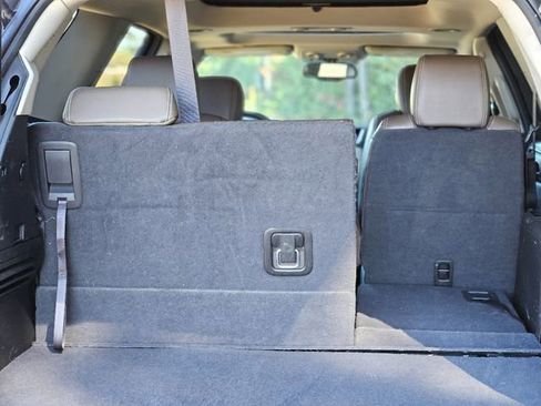 Used 2014 GMC Acadia SLT image 29