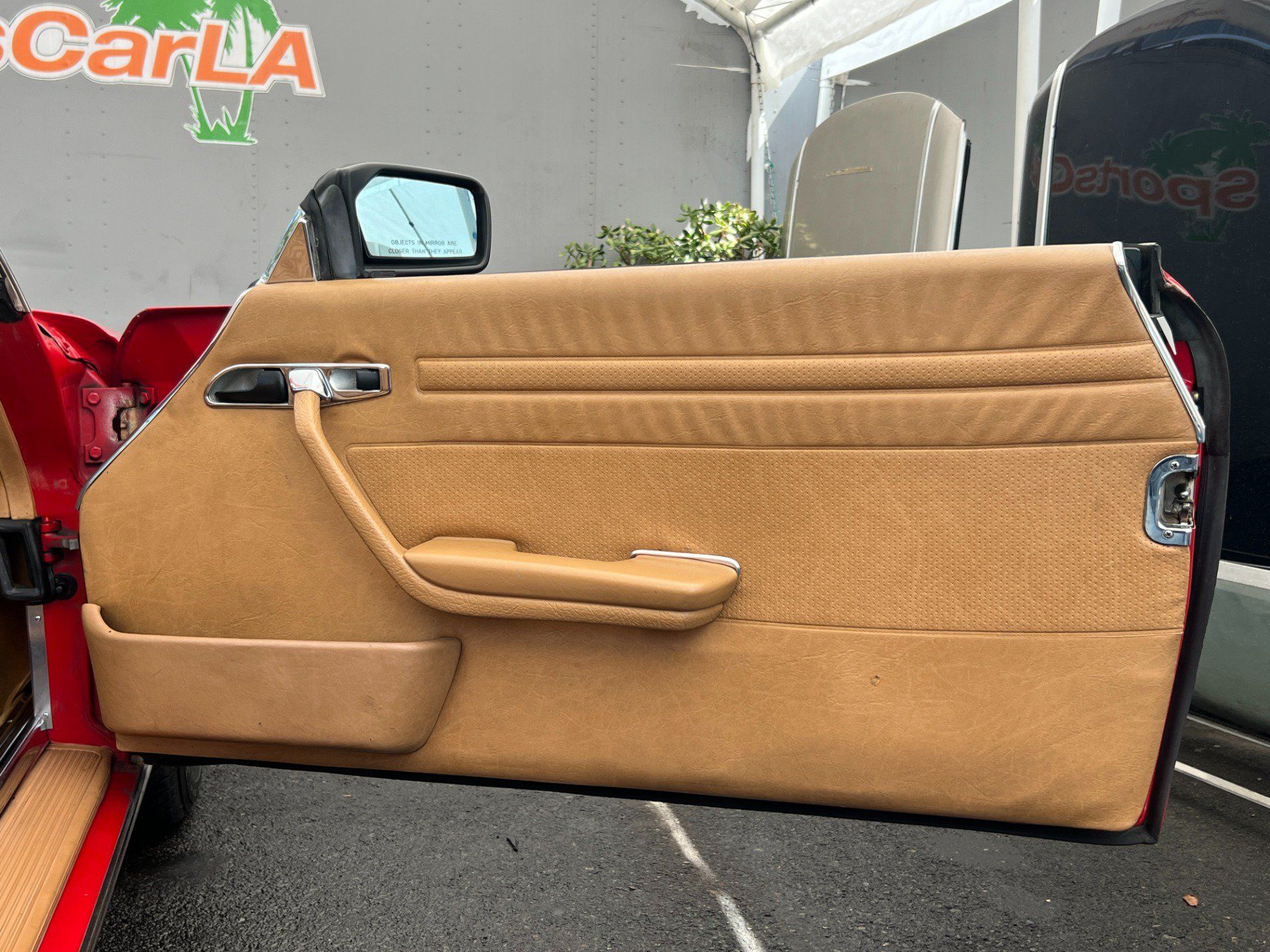 Used 1987 Mercedes-Benz 560 SL image 32