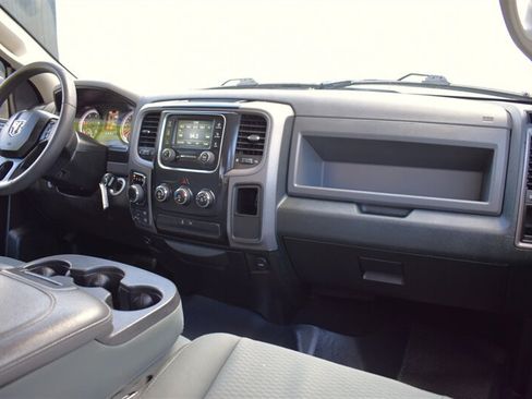 Used 2019 RAM 1500 Tradesman w/ Tradesman SXT Package AWD/4WD image 12