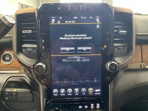 Used 2019 RAM 3500 Limited AWD/4WD image 58