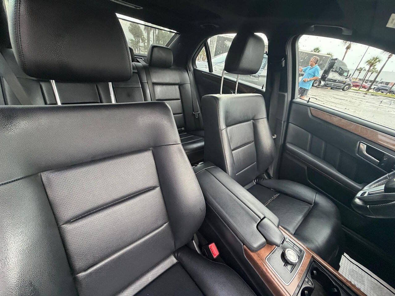 Used 2013 Mercedes-Benz E 350 4MATIC Sedan w/ Premium 2 Pkg image 22