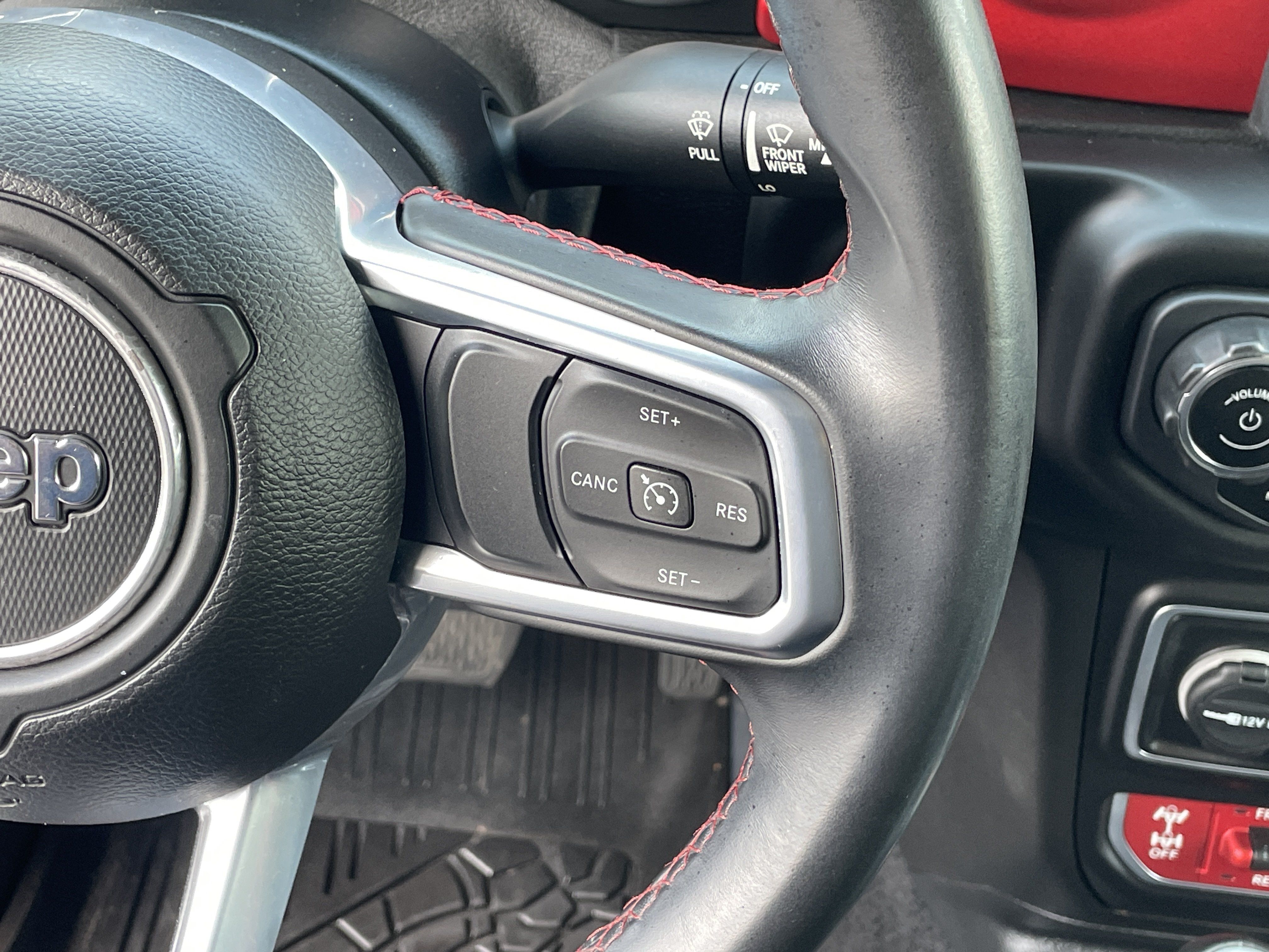 Used 2020 Jeep Gladiator Rubicon AWD/4WD image 19