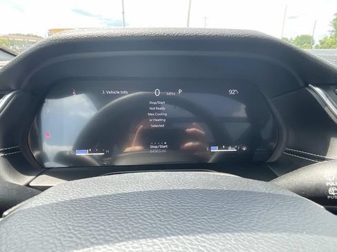 Used 2024 Jeep Grand Cherokee L Limited w/ Luxury Tech Group II AWD/4WD image 20