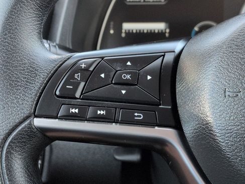 Used 2020 Nissan Leaf S FWD image 20