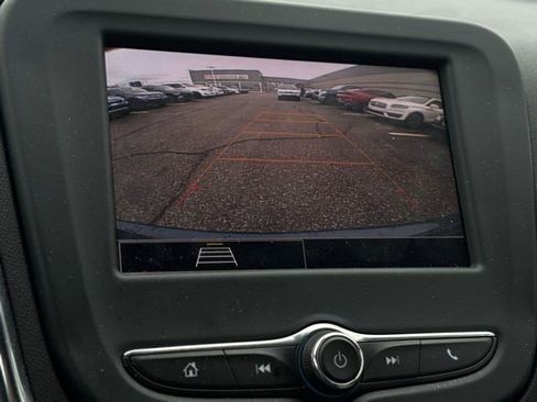 Used 2023 Chevrolet Equinox LT w/ Driver Convenience Package image 35