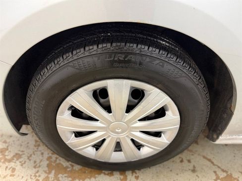 Used 2011 Volkswagen Jetta Sedan image 8