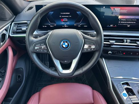 Used 2023 BMW i4 eDrive35 w/ Premium Package RWD image 15